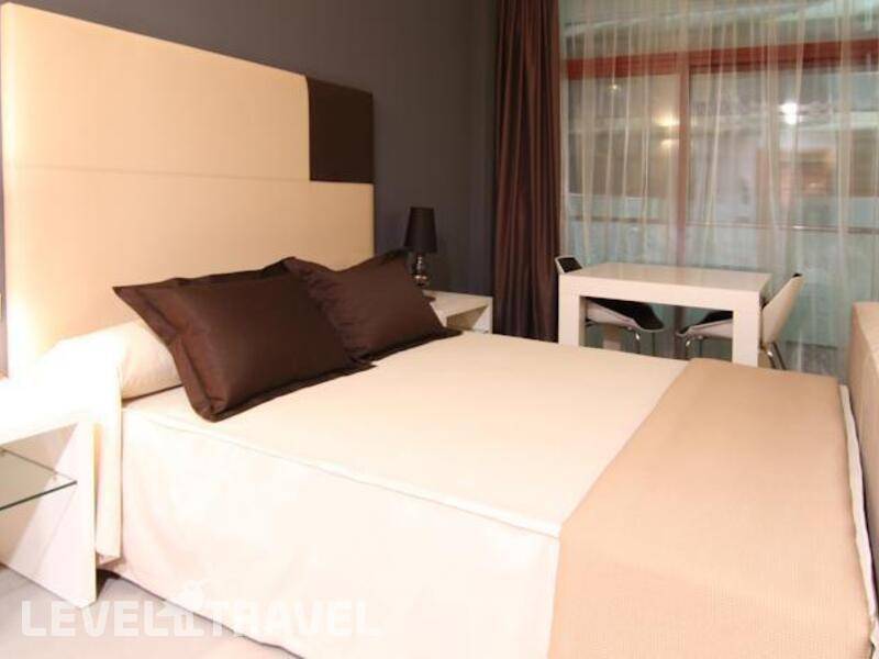 Фотография Four Elements Suites Aparthotel
