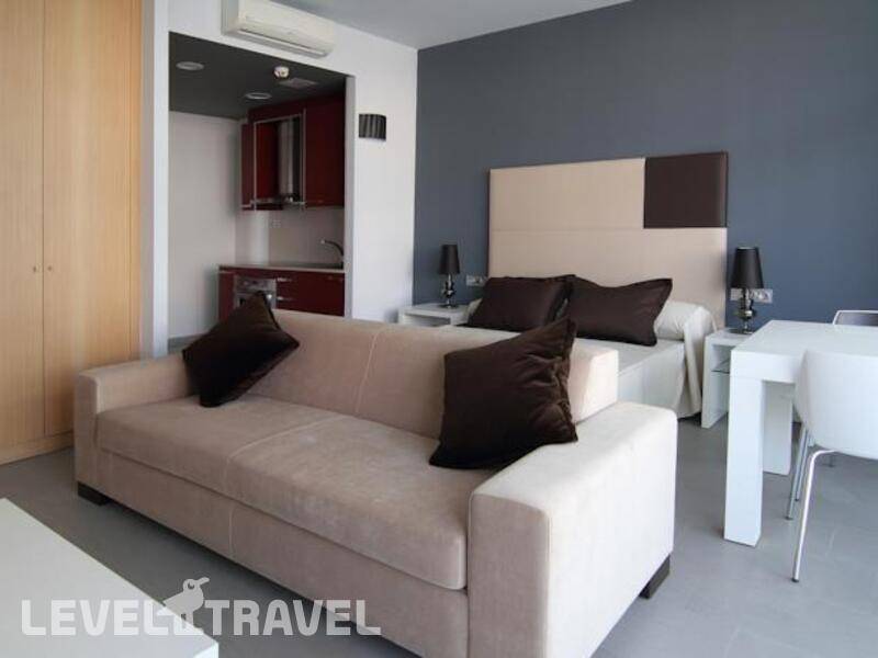 Фотография Four Elements Suites Aparthotel