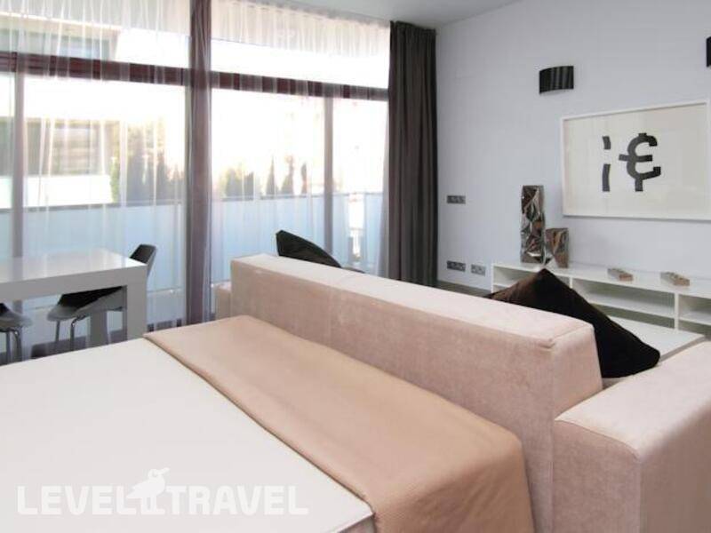 Фотография Four Elements Suites Aparthotel