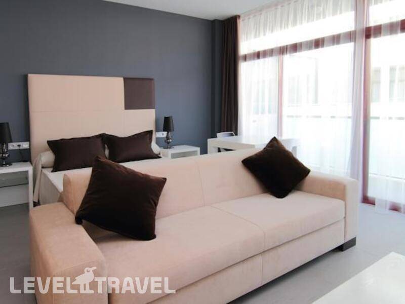 Фотография Four Elements Suites Aparthotel
