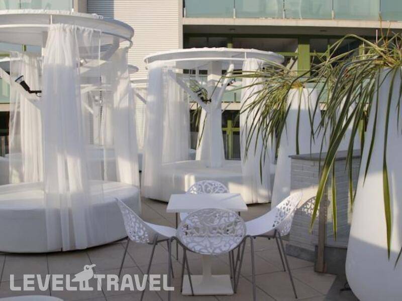 Фотография Four Elements Suites Aparthotel