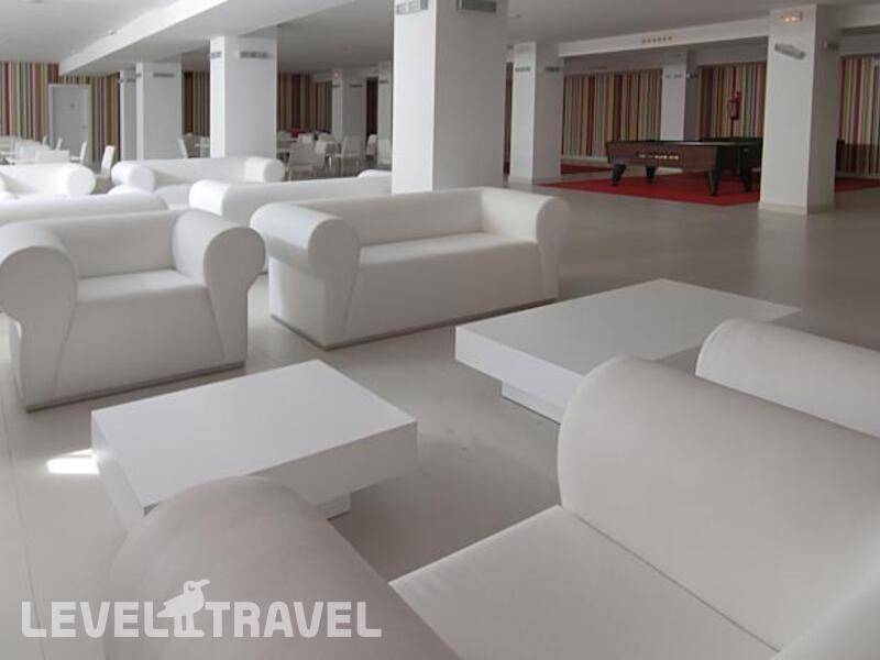 Фотография Four Elements Suites Aparthotel