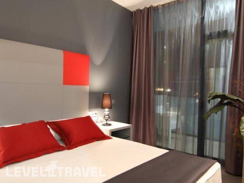 Фотография Four Elements Suites Aparthotel