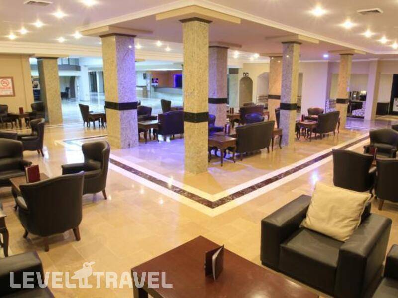 Фотография Blue Vista Hill Hotel