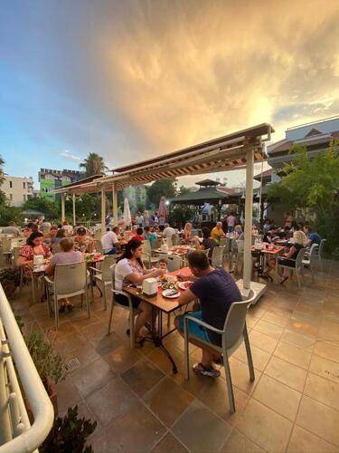 Nar Hotel