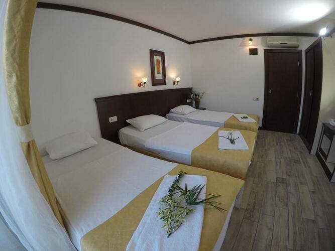 Nar Hotel