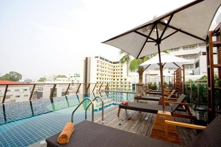 Sunshine Hotel & Residences