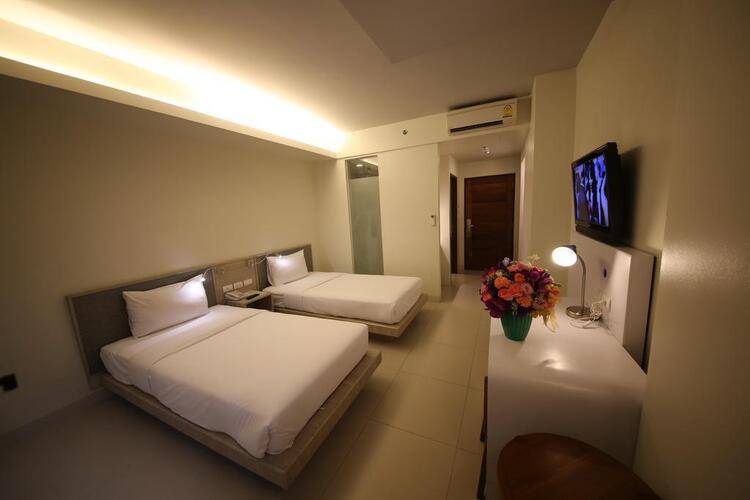 Sunshine Hotel & Residences