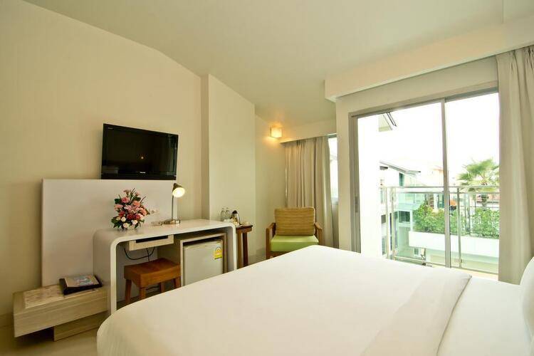 Sunshine Hotel & Residences