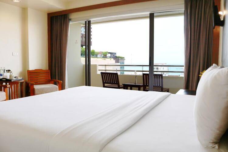 Sunshine Hotel & Residences