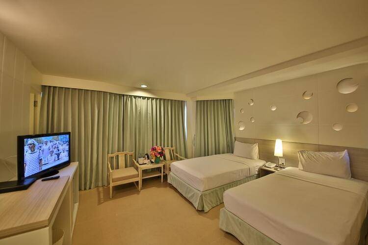 Sunshine Hotel & Residences