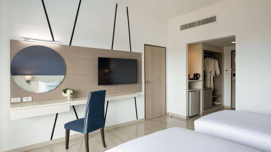 Centara Life Cha-Am Beach Resort Hua Hin