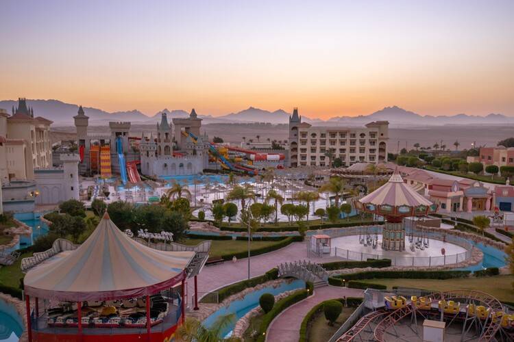 Serenity Alma Resort (Ex. Serenity Fun City)
