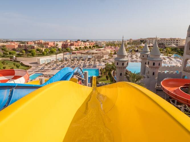 Serenity Alma Resort (Ex. Serenity Fun City)