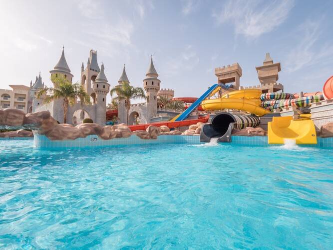 Serenity Alma Resort (Ex. Serenity Fun City)