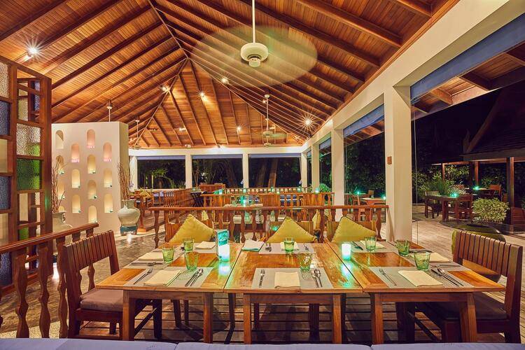 Machchafushi Island Resort & Spa (Ex. Centara Grand Island Resort & Spa Maldives)