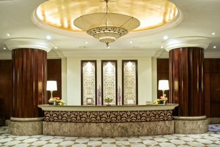 City Seasons Suites Dubai (Ex.Pearl City Suites)