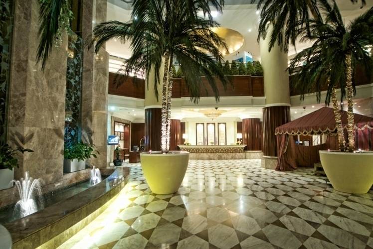 City Seasons Suites Dubai (Ex.Pearl City Suites)