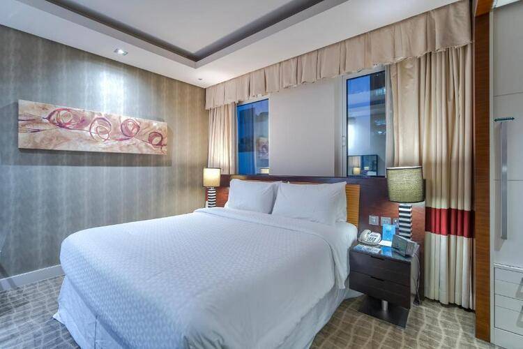 Majestic Premier Hotel (Ex. Four Points By Sheraton Bur Dubai)