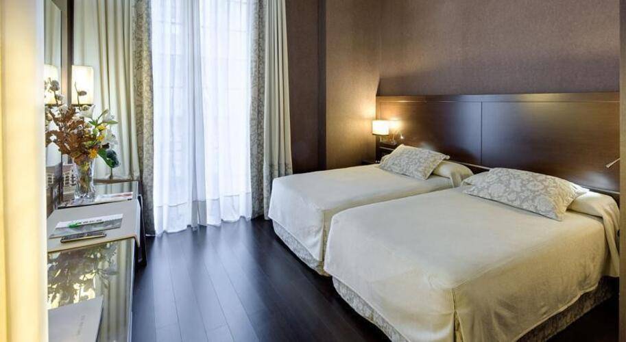 Colonial Hotel — фото 26