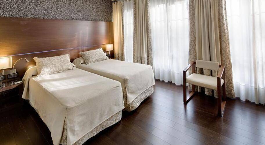 Colonial Hotel — фото 19