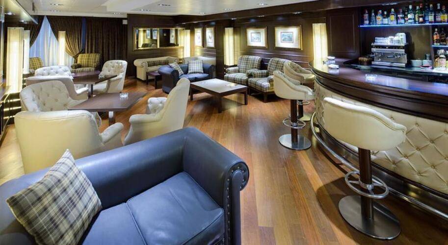 Colonial Hotel — фото 10