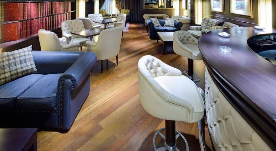 Colonial Hotel — фото 8