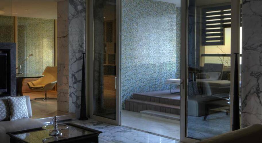 Park Hyatt Abu Dhabi Hotel & Villas