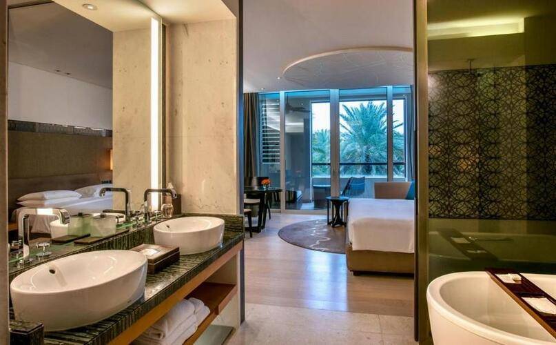 Park Hyatt Abu Dhabi Hotel & Villas