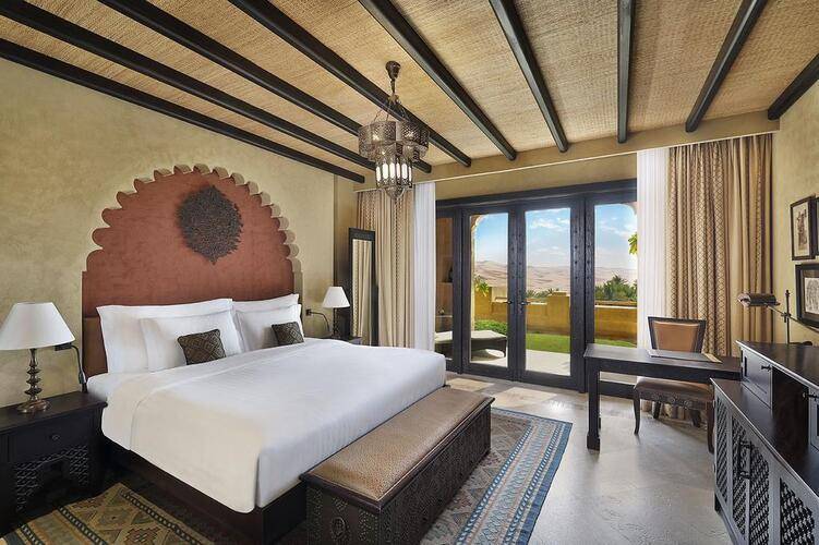 Qasr Al Sarab Desert Resort By Anantara