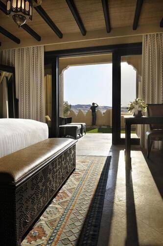Qasr Al Sarab Desert Resort By Anantara