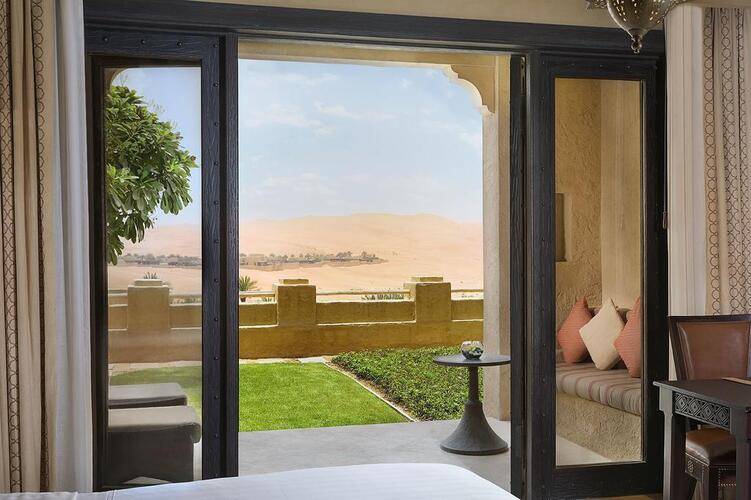 Qasr Al Sarab Desert Resort By Anantara