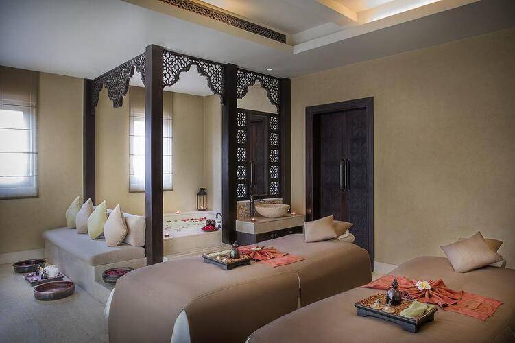 Qasr Al Sarab Desert Resort By Anantara