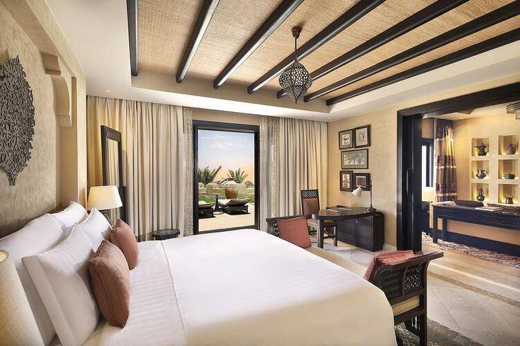 Qasr Al Sarab Desert Resort By Anantara