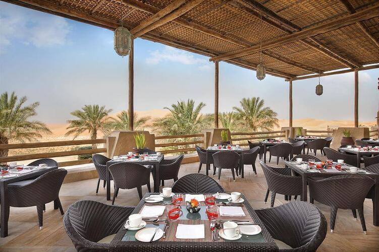 Qasr Al Sarab Desert Resort By Anantara
