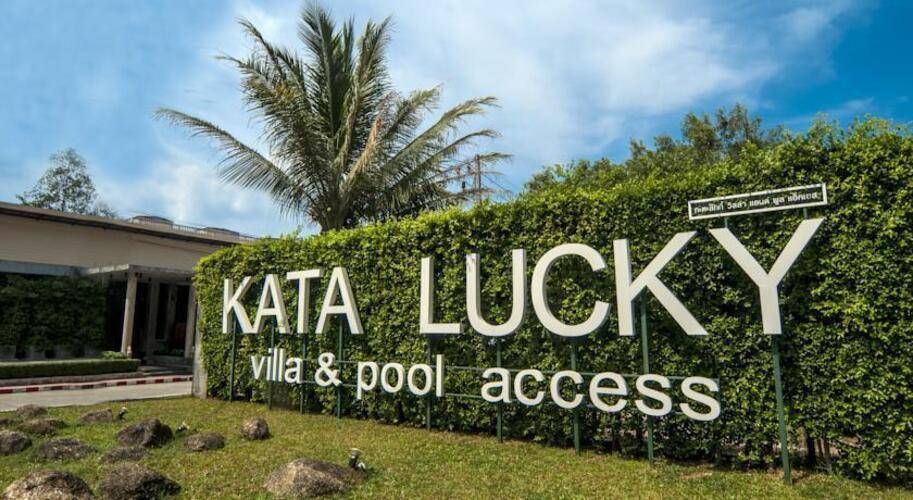 Blu Pine Villa & Pool Access