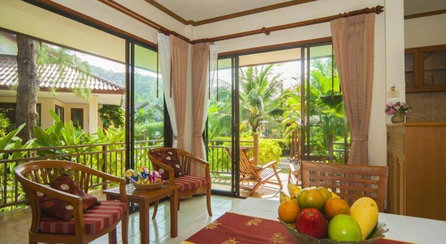 Blu Pine Villa & Pool Access