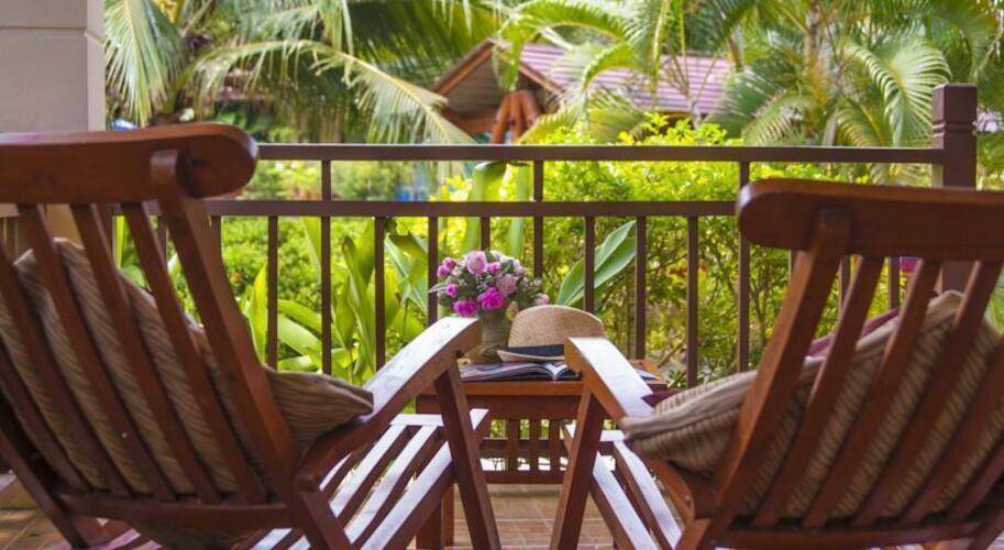 Blu Pine Villa & Pool Access
