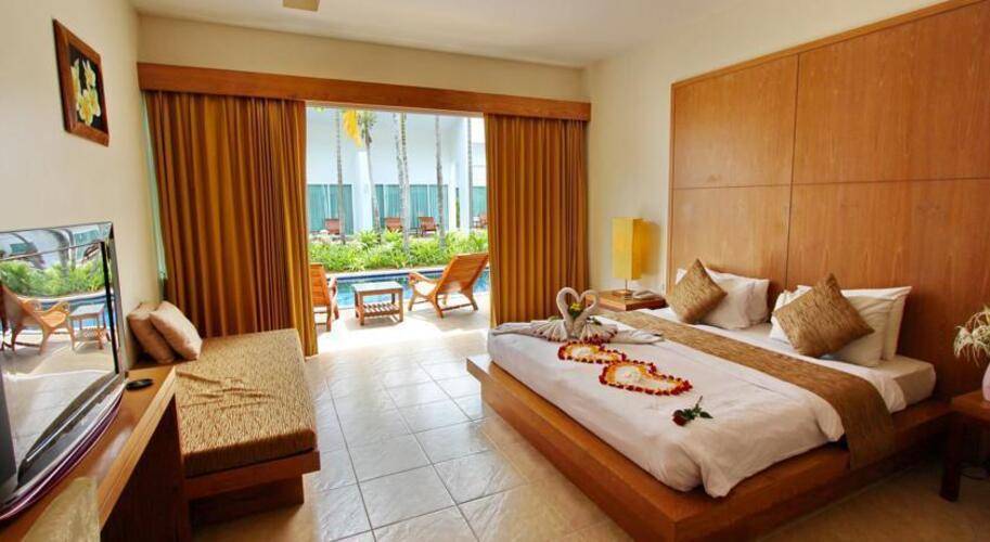 Blu Pine Villa & Pool Access