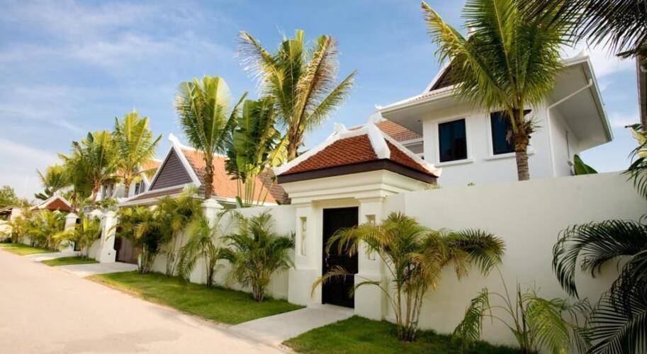 Palm Grove Resort Pattaya