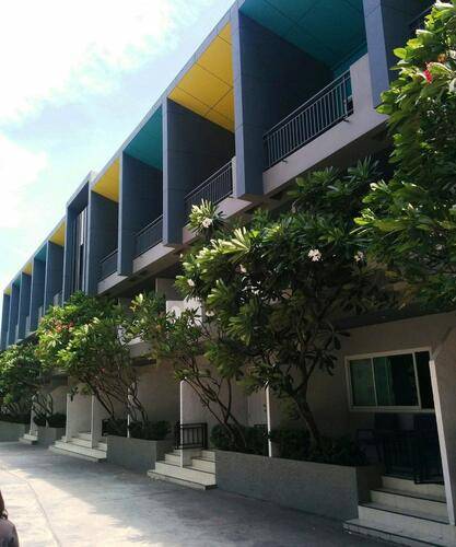 Lantana Pattaya Hotel & Resort