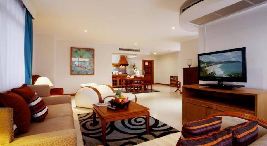 Waterfront Suites Phuket By Centara