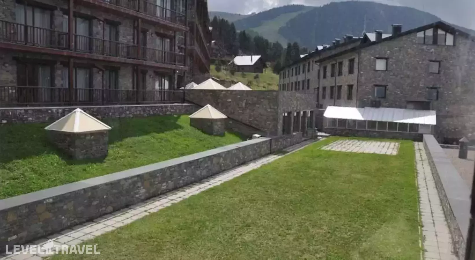 Guitart La Molina Aparthotel & Spa