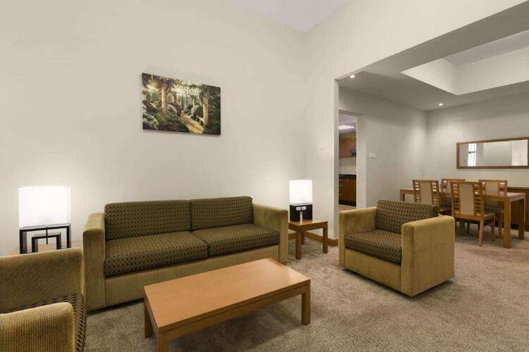 Ramada Hotel & Suites Ajman