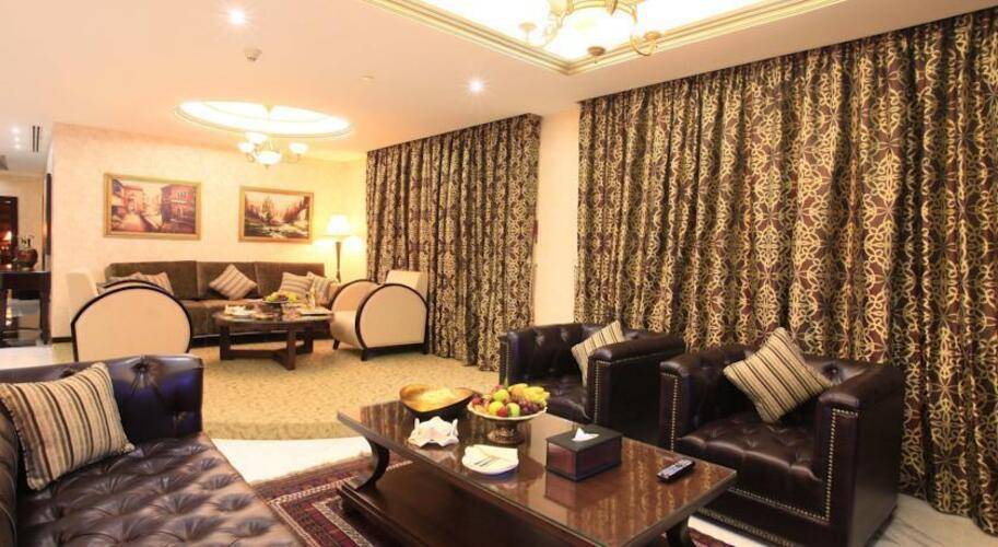 Samaya Hotel