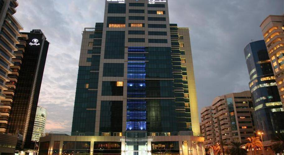 Samaya Hotel