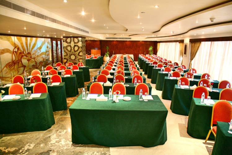 Samaya Hotel