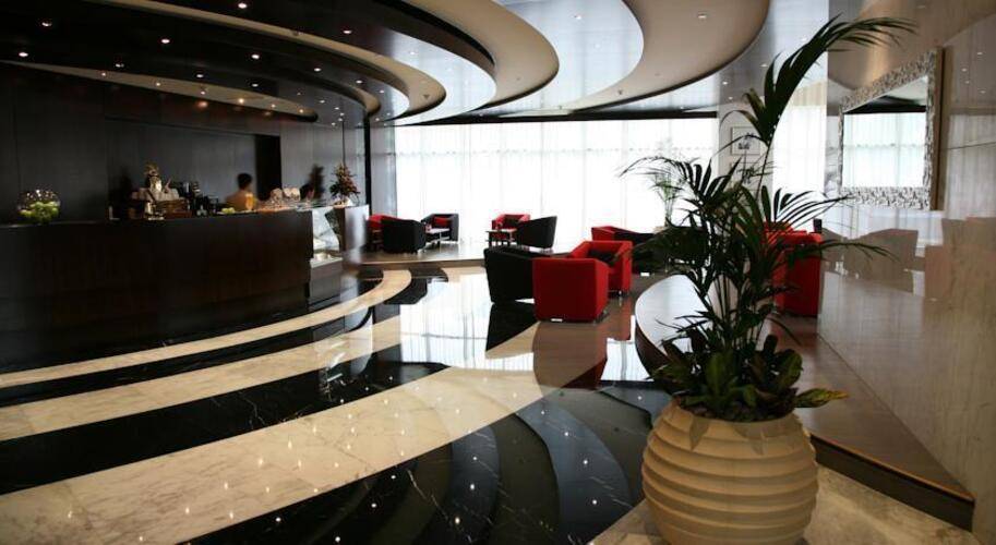 Samaya Hotel