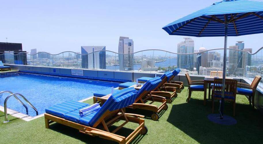 Samaya Hotel