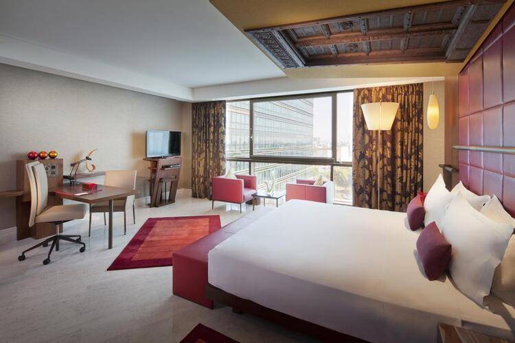 Jumeirah Creekside Hotel